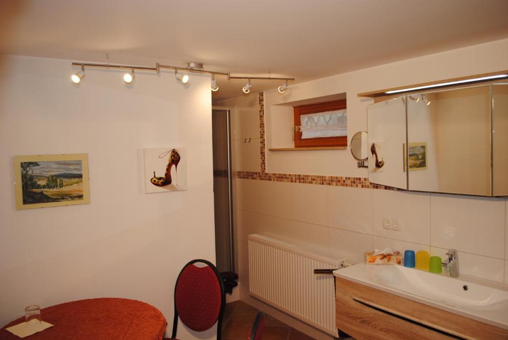 רוסט Gaestehaus Maier מראה חיצוני תמונה